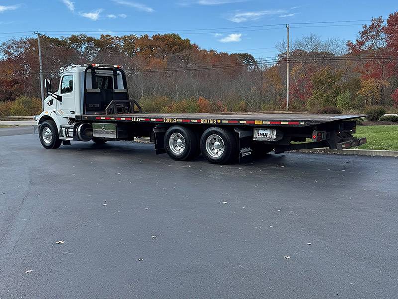 2017 Pete 567 (Key# 5224) 3